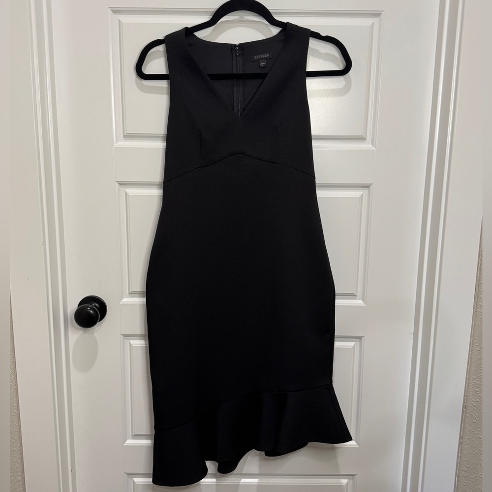 Express Little Black Dress Asymmetrical Hem Size 2 Excellent Condition